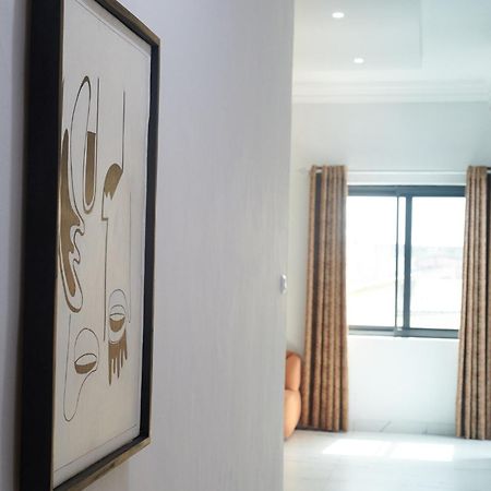 Le Viu 1 Apartment Cotonou Luaran gambar